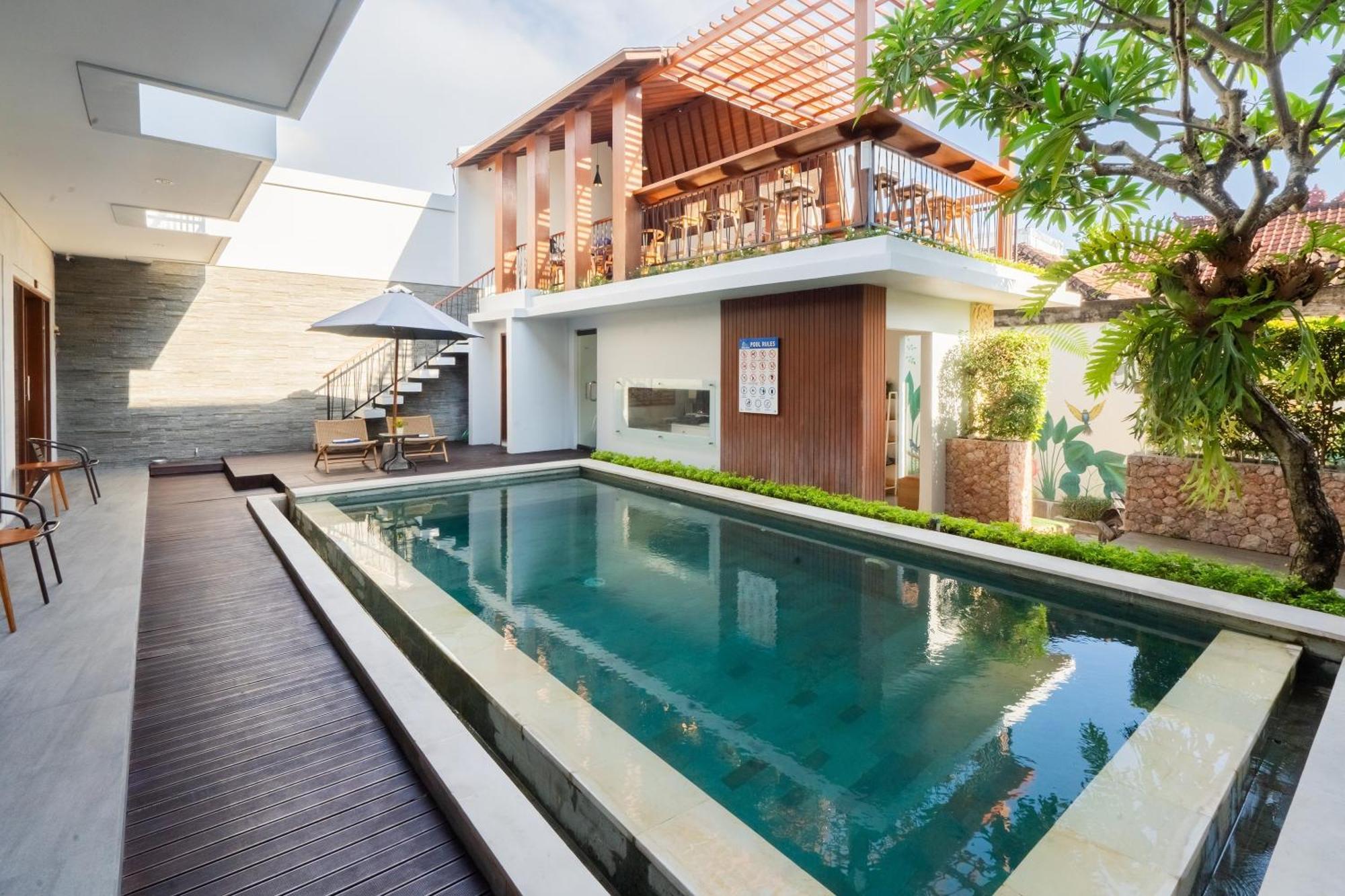 Mahesa Suites Seminyak Exterior foto