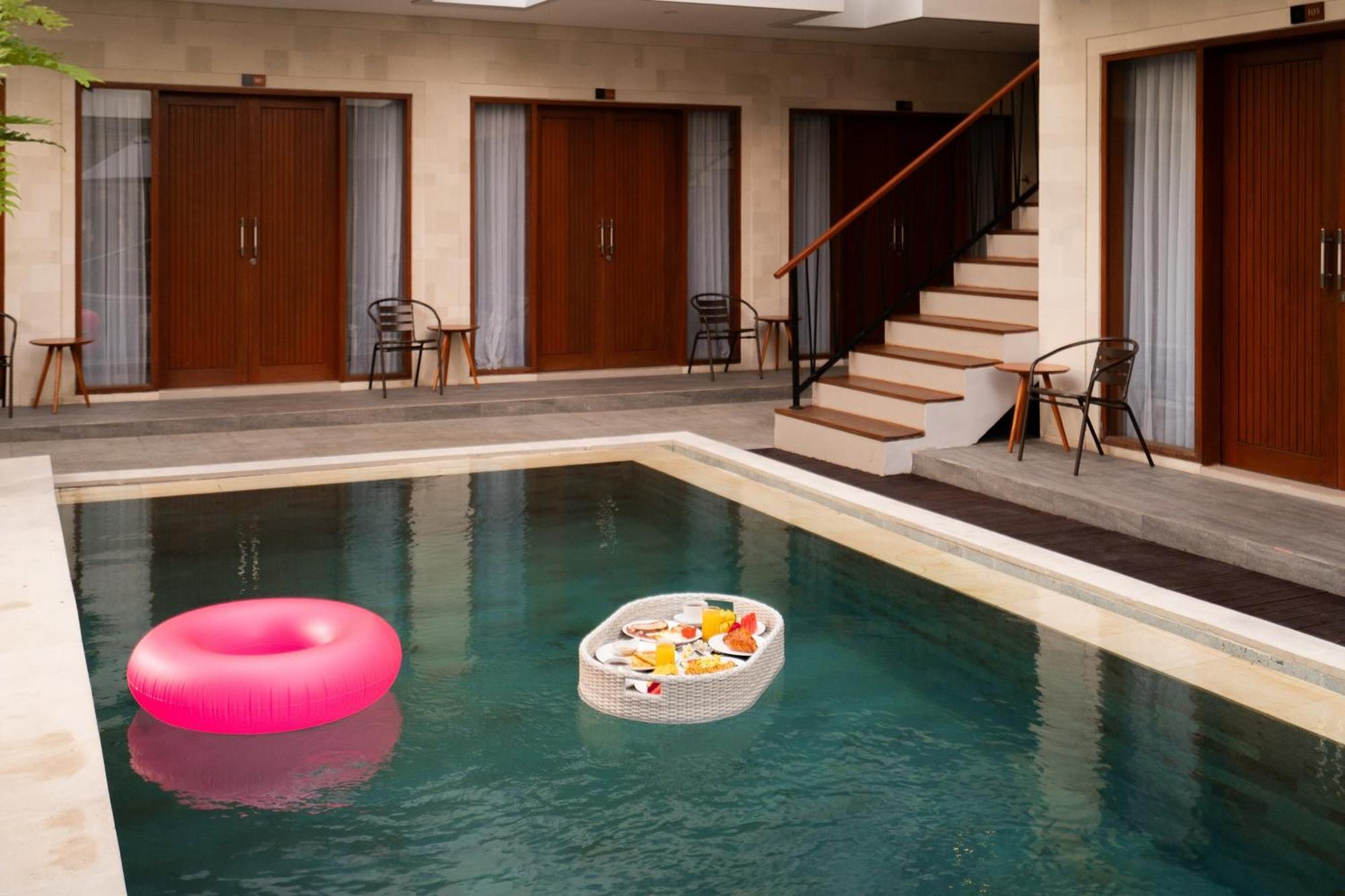 Mahesa Suites Seminyak Exterior foto