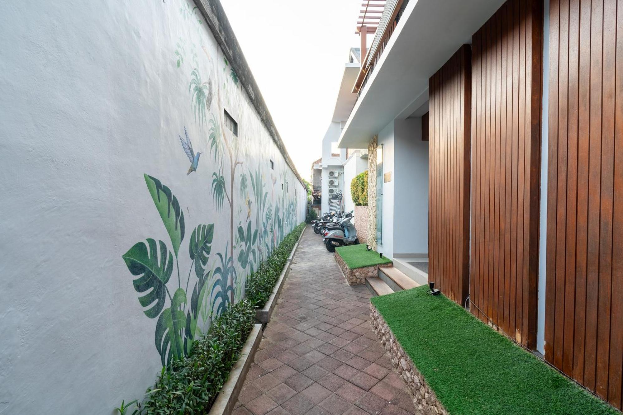 Mahesa Suites Seminyak Exterior foto